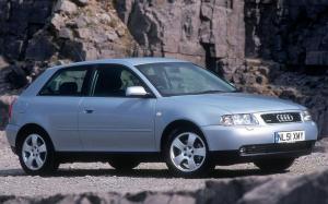 Audi A3 2000 года (UK)